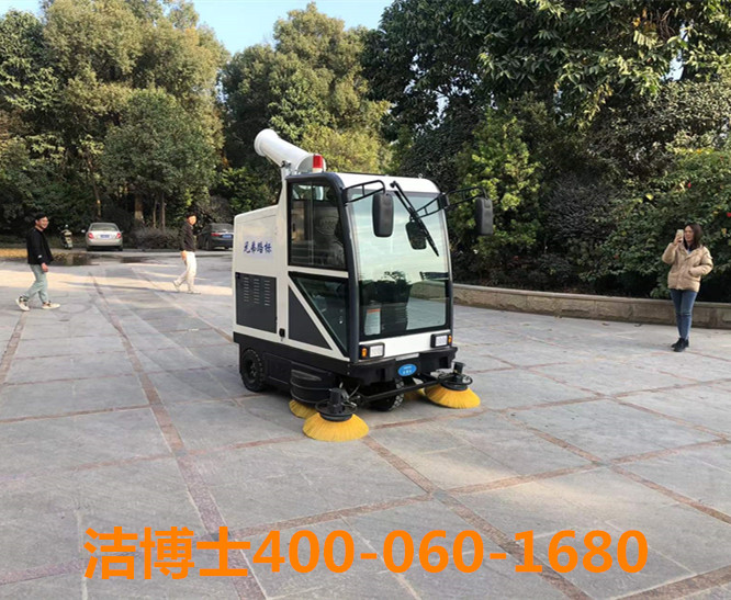 潔博士駕駛掃地機客戶案例-廣西兄弟路标塗料有限公司 潔博士駕駛掃地機客戶案例-廣西兄弟路标塗料有限公司