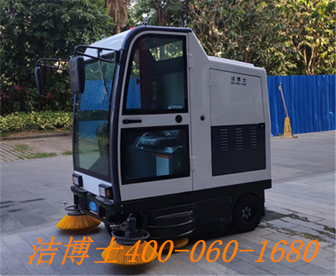 潔博士電動掃地車客戶案例——三亞旭茂物業管理有限公司 潔博士電動掃地車客戶案例——三亞旭茂物業管理有限公司